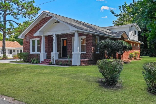 173 S Hardin Street, Southern Pines, NC 28387