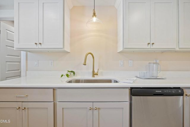 173 S Hardin Street, Southern Pines, NC 28387