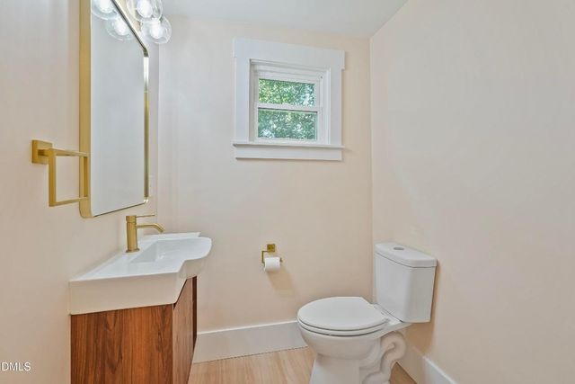 173 S Hardin Street, Southern Pines, NC 28387