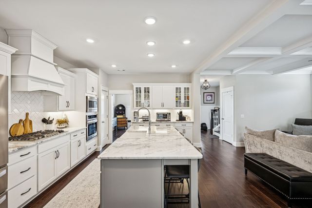 1011 Owen Layne Dr, Murfreesboro, TN 37129