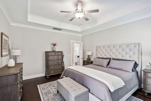 1011 Owen Layne Dr, Murfreesboro, TN 37129