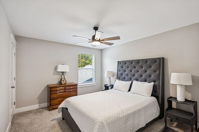 1011 Owen Layne Dr, Murfreesboro, TN 37129