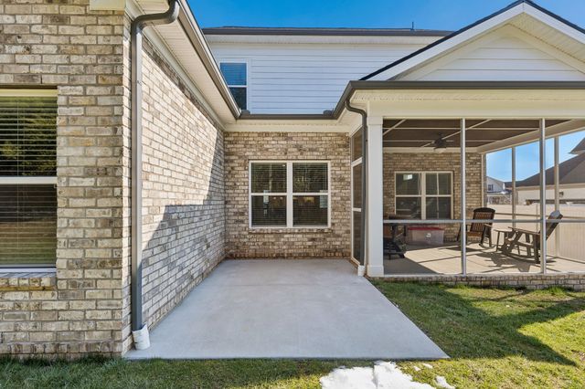 1011 Owen Layne Dr, Murfreesboro, TN 37129