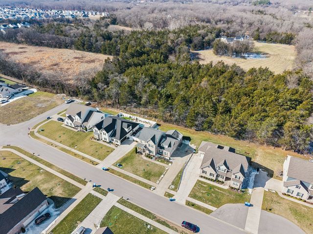 1011 Owen Layne Dr, Murfreesboro, TN 37129