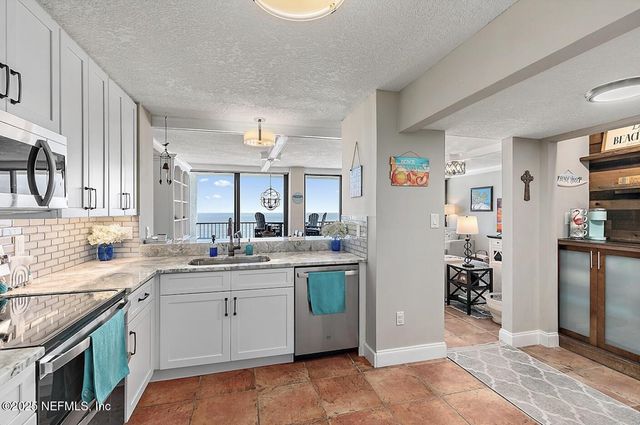 1301 1ST Street S, 1505, Jacksonville Beach, FL 32250