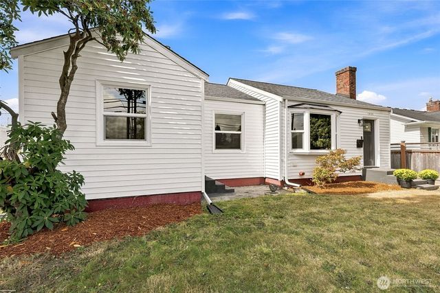 3029 Northwest Avenue, Bellingham, WA 98225