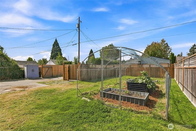 3029 Northwest Avenue, Bellingham, WA 98225