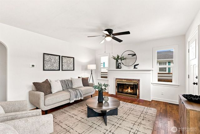 3029 Northwest Avenue, Bellingham, WA 98225