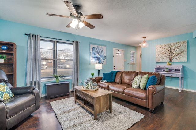 3417 Flamingo Circle, Mesquite, TX 75150