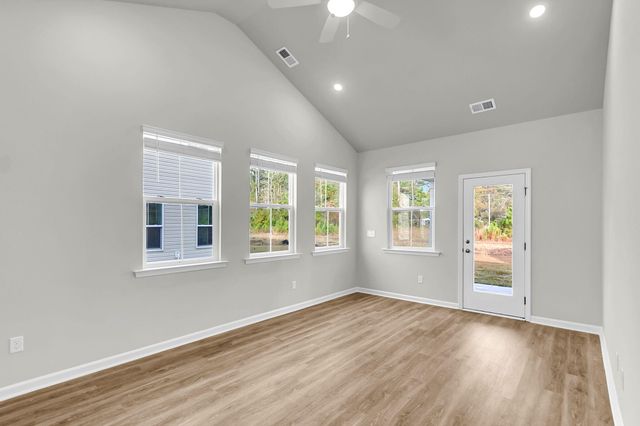 122 Scout Drive, Summerville, SC 29486