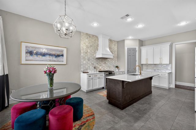 301 Foxcroft Lane, Keller, TX 76248