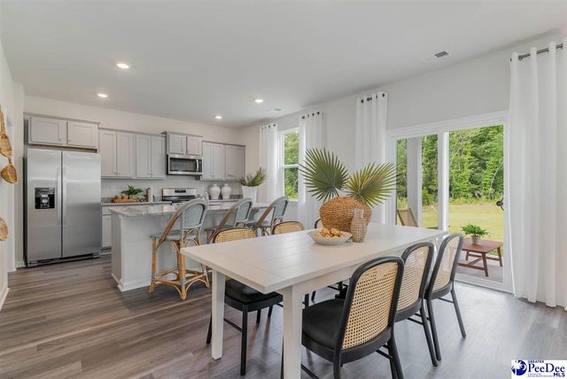 621 Bluff View Lane, Florence, SC 29505