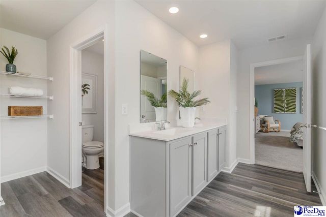 621 Bluff View Lane, Florence, SC 29505