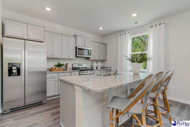 621 Bluff View Lane, Florence, SC 29505