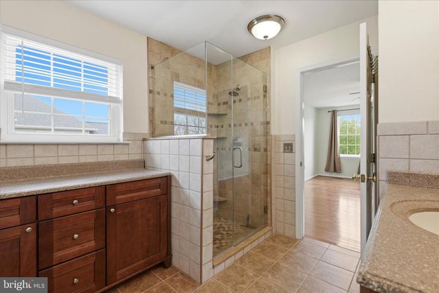 212 RED MAPLE CT, Chalfont, PA 18914