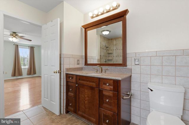 212 RED MAPLE CT, Chalfont, PA 18914