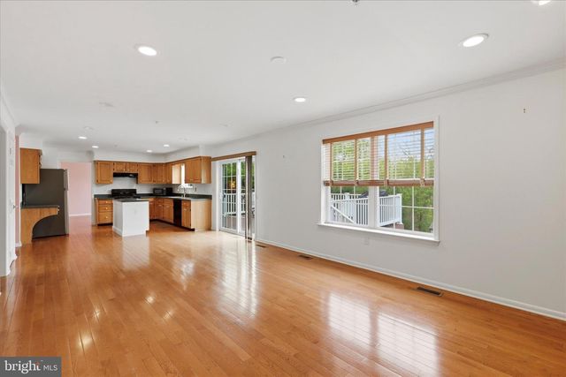 212 RED MAPLE CT, Chalfont, PA 18914