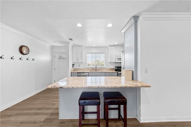 5921 Chinook Drive, Huntington Beach, CA 92647