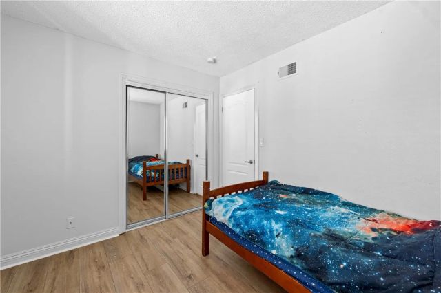 5921 Chinook Drive, Huntington Beach, CA 92647