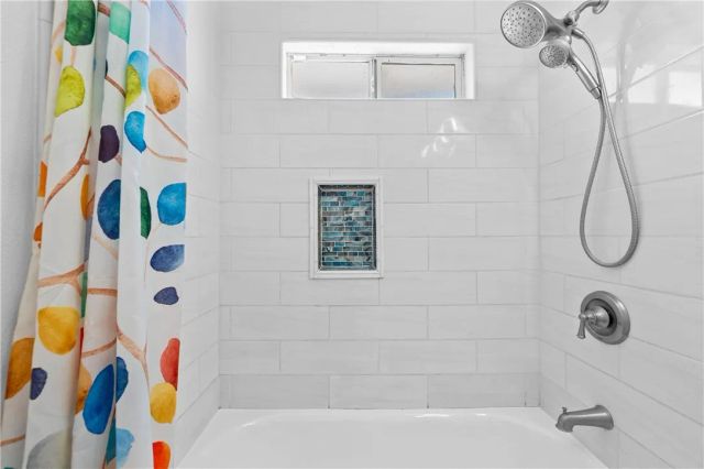5921 Chinook Drive, Huntington Beach, CA 92647