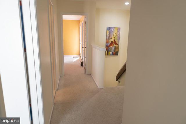 8737 SHERIDAN FARMS CT, Springfield, VA 22152