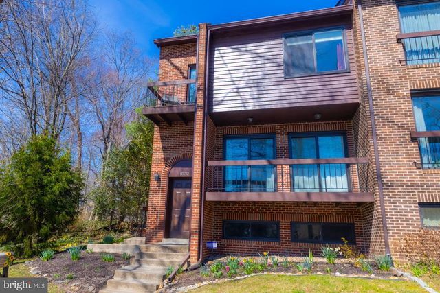 8737 SHERIDAN FARMS CT, Springfield, VA 22152