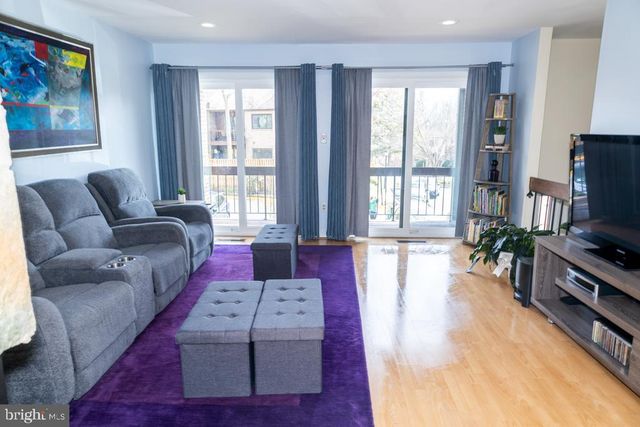 8737 SHERIDAN FARMS CT, Springfield, VA 22152