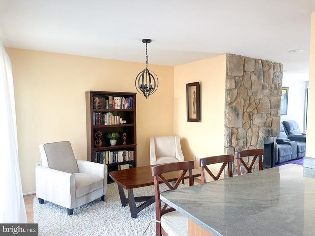 8737 SHERIDAN FARMS CT, Springfield, VA 22152