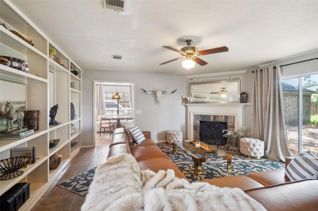 20407 Weald Way Street, Spring, TX 77388