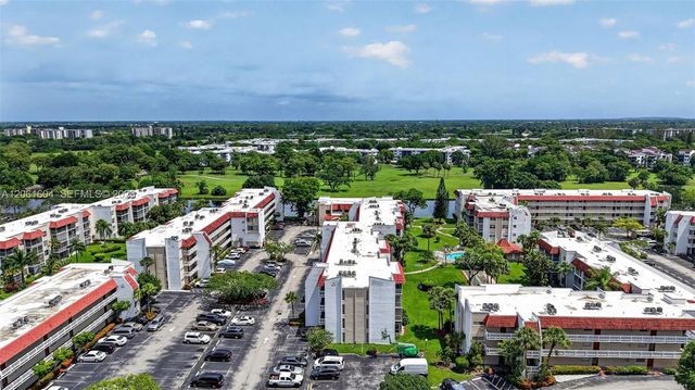 3531 Inverrary Dr 101, Lauderhill, FL 33319