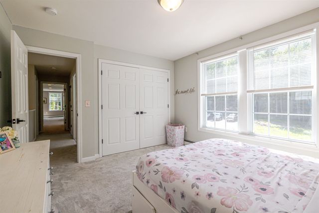 877 River Road, Weare, NH 03281