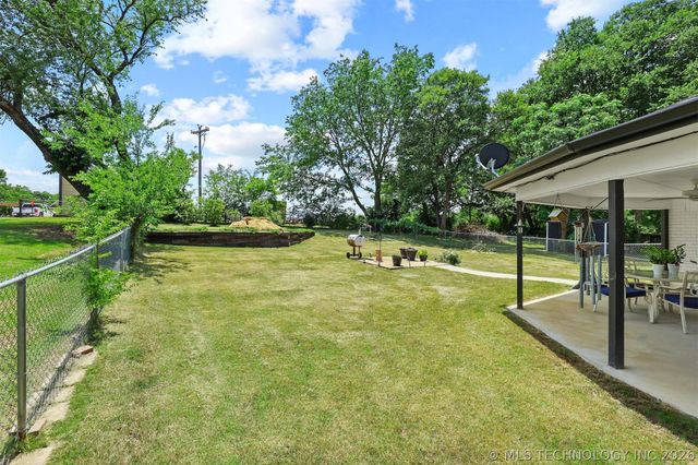 1125 Melissa Street, Durant, OK 74701