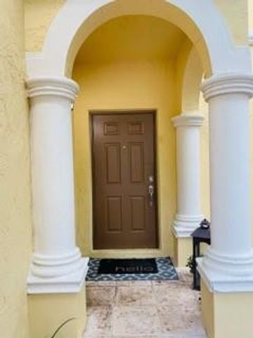4948 SW 136th Avenue, Miramar, FL 33027