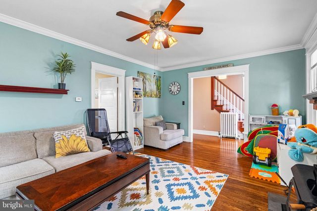 23 W KNOWLES AVE, Glenolden, PA 19036