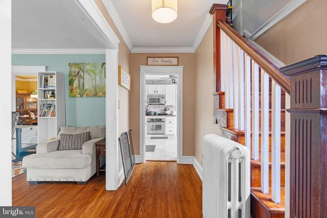 23 W KNOWLES AVE, Glenolden, PA 19036