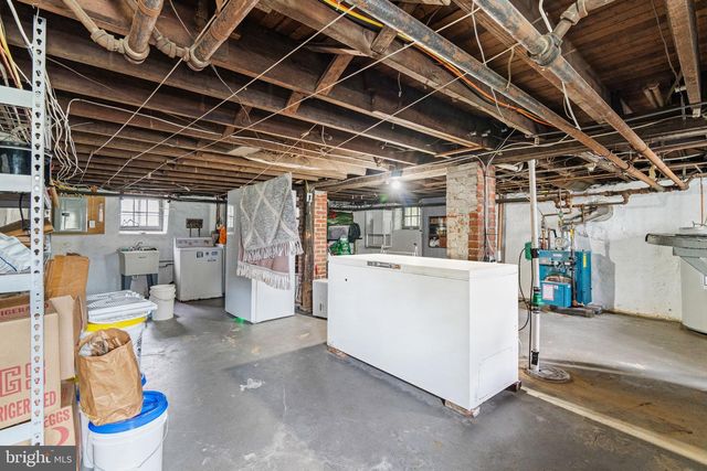 23 W KNOWLES AVE, Glenolden, PA 19036