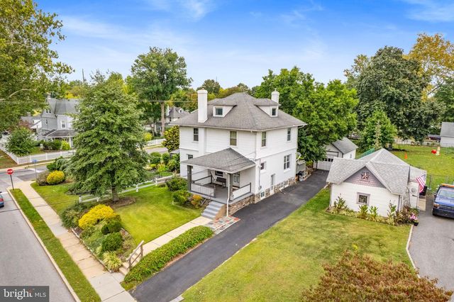 23 W KNOWLES AVE, Glenolden, PA 19036