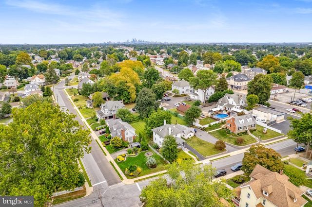 23 W KNOWLES AVE, Glenolden, PA 19036