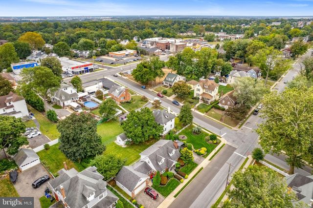 23 W KNOWLES AVE, Glenolden, PA 19036