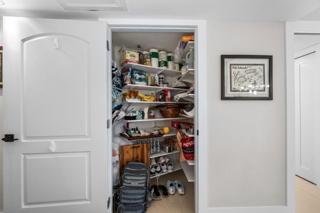 806 Cypress Grove Lane 305, Pompano Beach, FL 33069