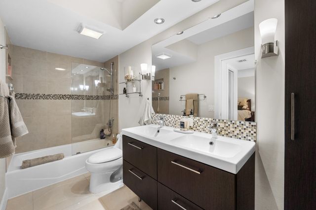 806 Cypress Grove Lane 305, Pompano Beach, FL 33069