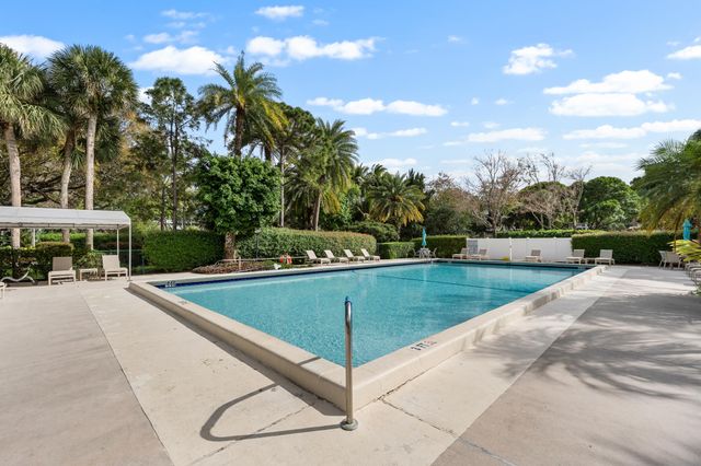 806 Cypress Grove Lane 305, Pompano Beach, FL 33069