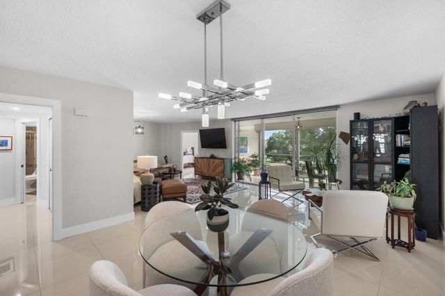 806 Cypress Grove Lane 305, Pompano Beach, FL 33069