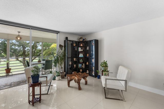 806 Cypress Grove Lane 305, Pompano Beach, FL 33069