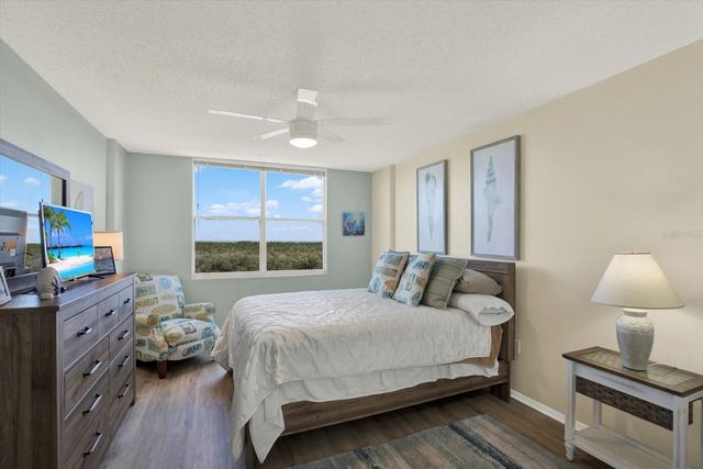 2333 FEATHER SOUND DRIVE B507, Clearwater, FL 33762