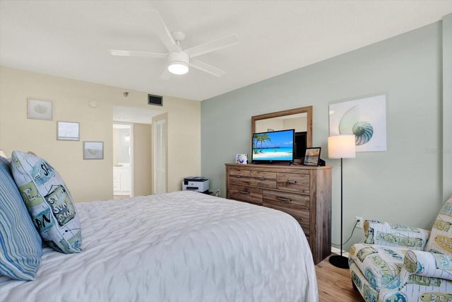2333 FEATHER SOUND DRIVE B507, Clearwater, FL 33762