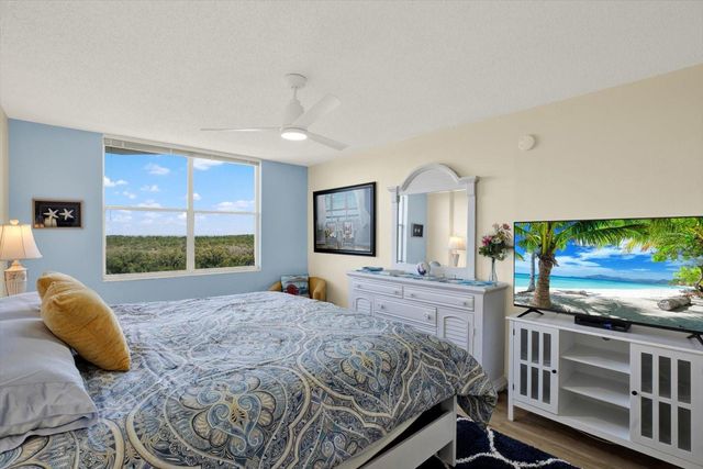 2333 FEATHER SOUND DRIVE B507, Clearwater, FL 33762