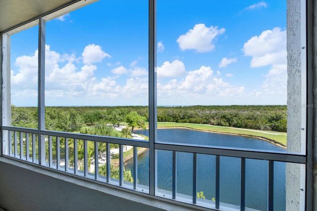 2333 FEATHER SOUND DRIVE B507, Clearwater, FL 33762
