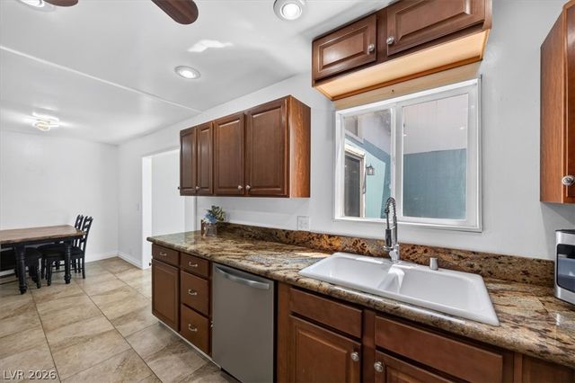 3688 Garden South Drive, Las Vegas, NV 89121