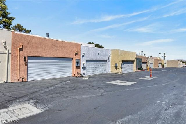 3688 Garden South Drive, Las Vegas, NV 89121